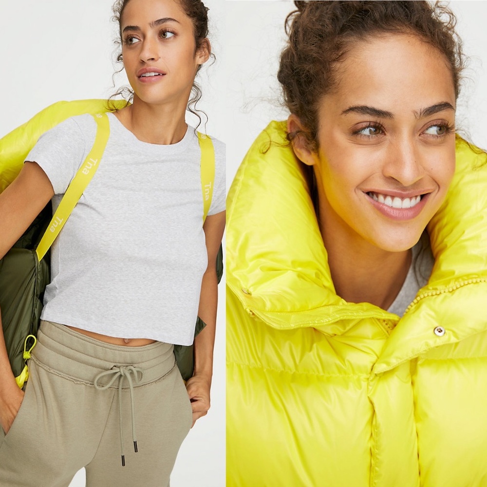 Aritzia TNA Puffer Jacket Mega Shorty Yellow Small - Picture 14 of 16